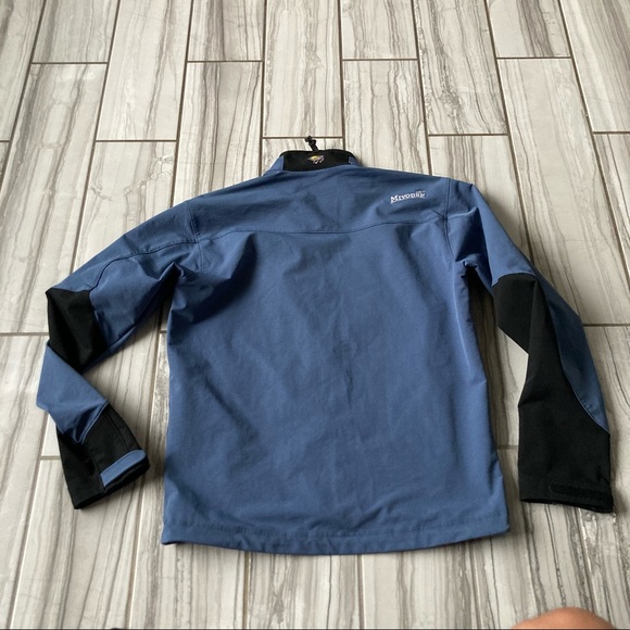 Mountain Hardwear weatherproof jacket. EUC - Picture 4 of 6